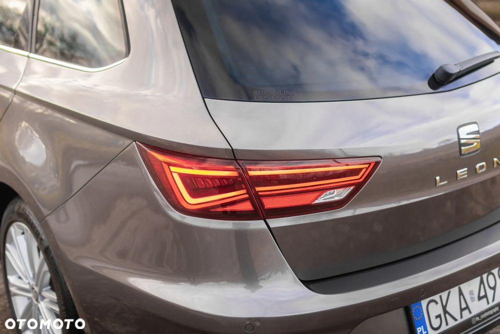 Seat Leon 1.8 TSI Start&Stop DSG XCELLENCE - 22