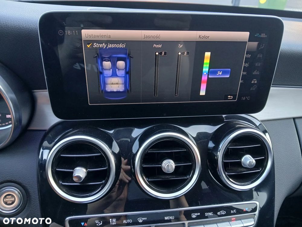Mercedes-Benz Klasa C 220 d 4MATIC 9G-TRONIC - 20
