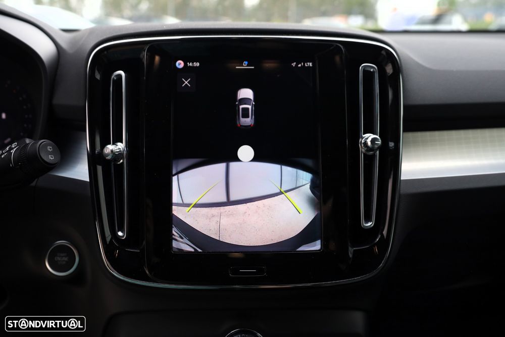Volvo XC 40 2.0 B3 Plus Dark - 20