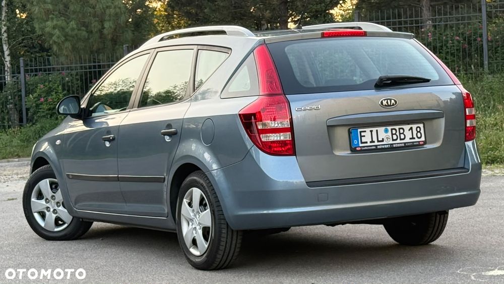 Kia Ceed 1.4 CVVT Attract - 5