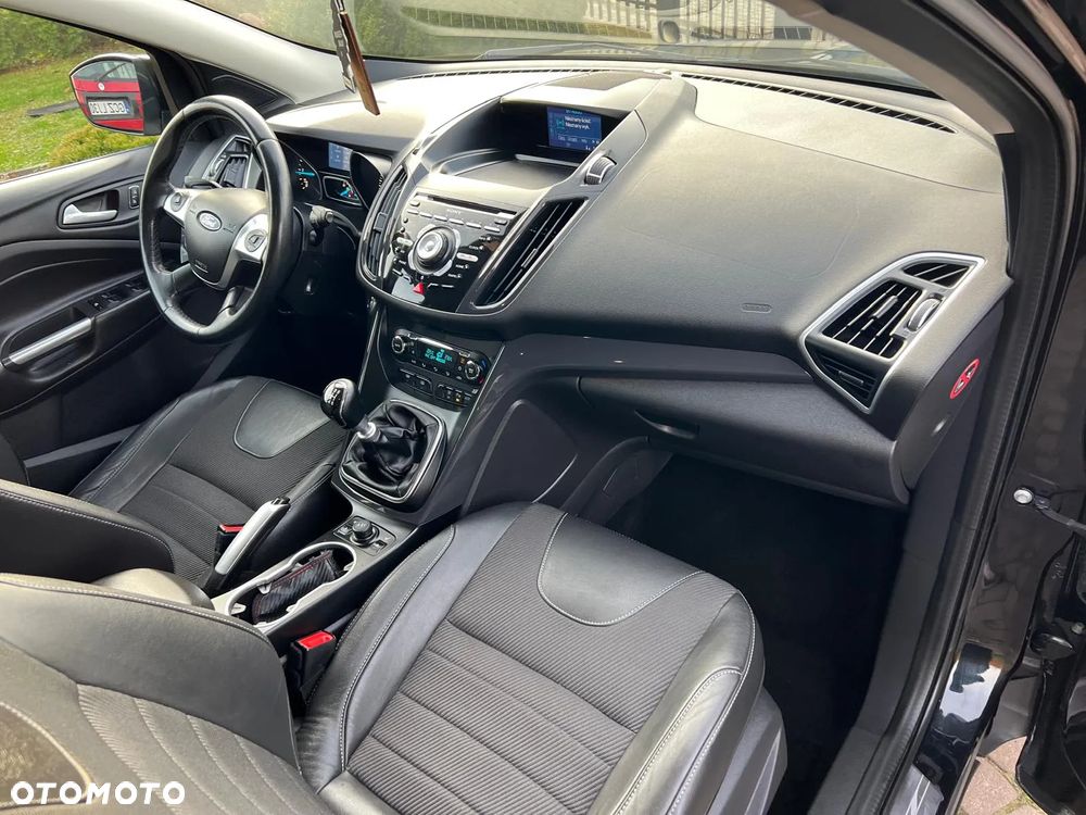 Ford Kuga 2.0 TDCi 4WD Titanium - 6