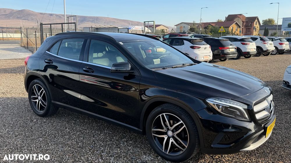 Mercedes-Benz GLA 180 (CDI) d Urban - 3