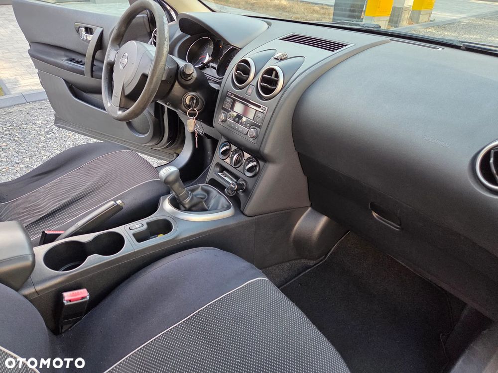 Nissan Qashqai 1.6 Visia - 7