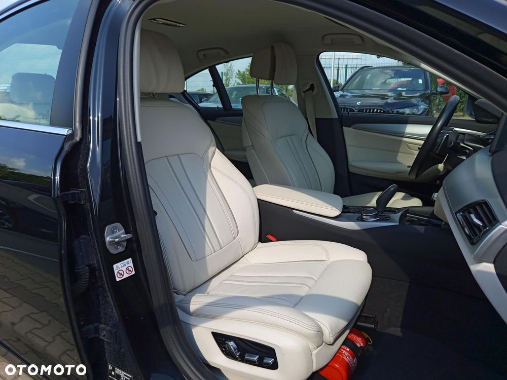BMW Seria 5 - 19