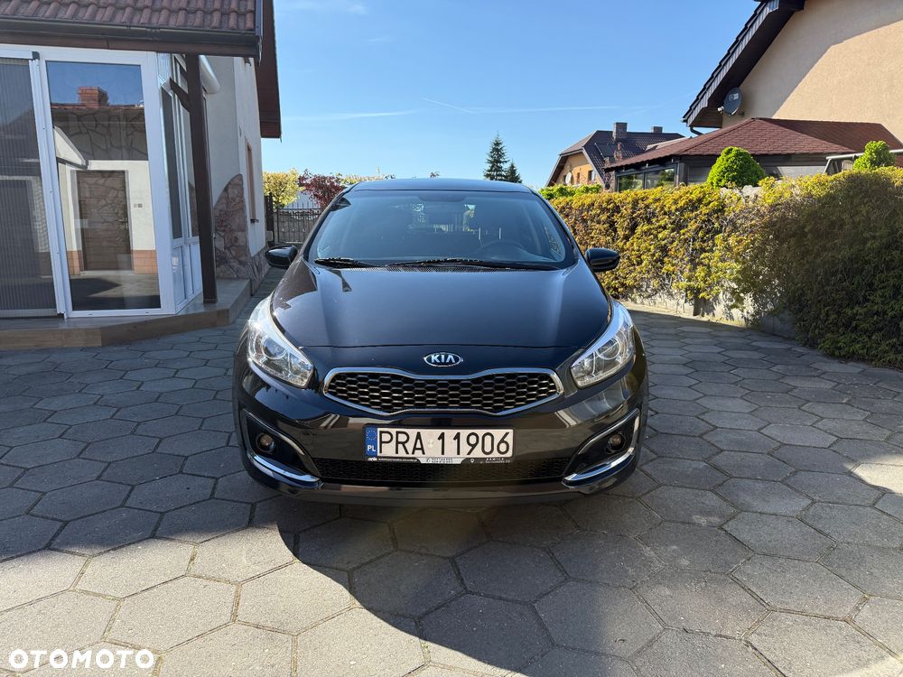 Kia Ceed - 2