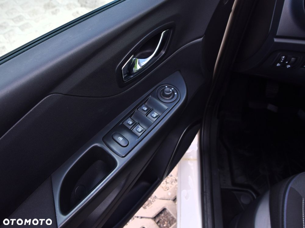 Renault Captur - 18