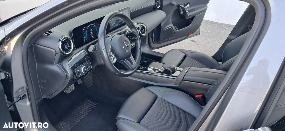 Mercedes-Benz A - 14