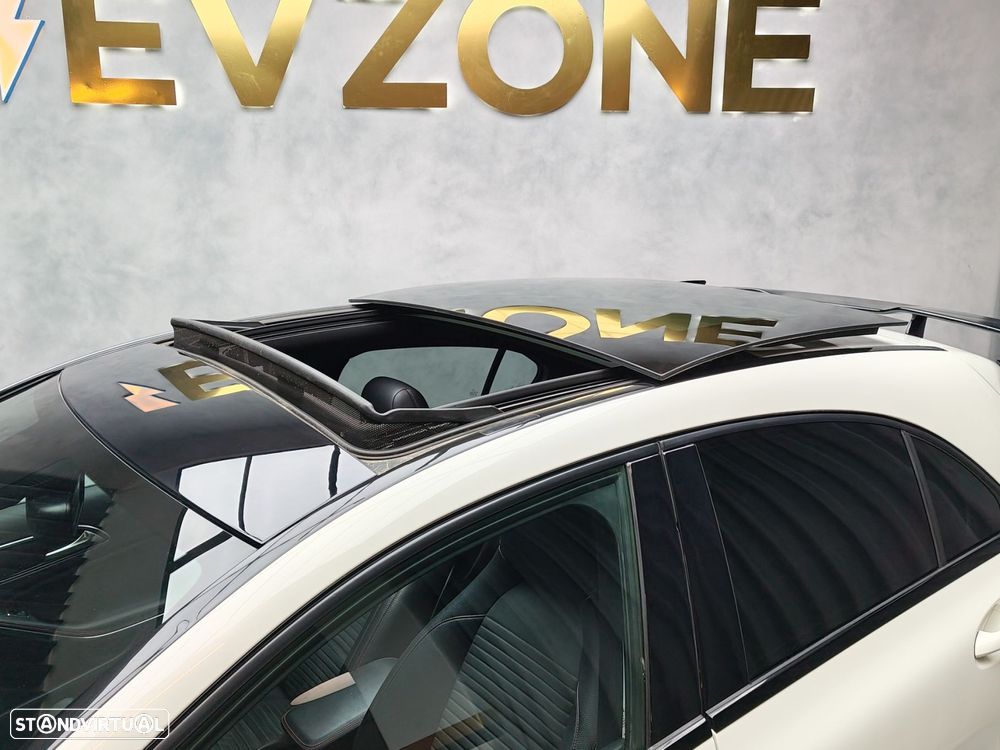 Mercedes-Benz A 45 AMG 4Matic Speedshift 7G-DCT - 24