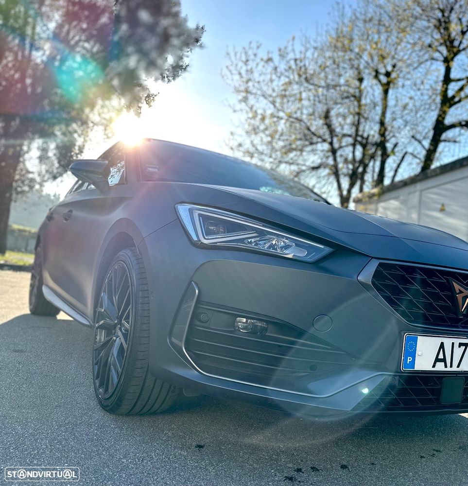 Cupra Leon 1.4 e-Hybrid DSG - 8