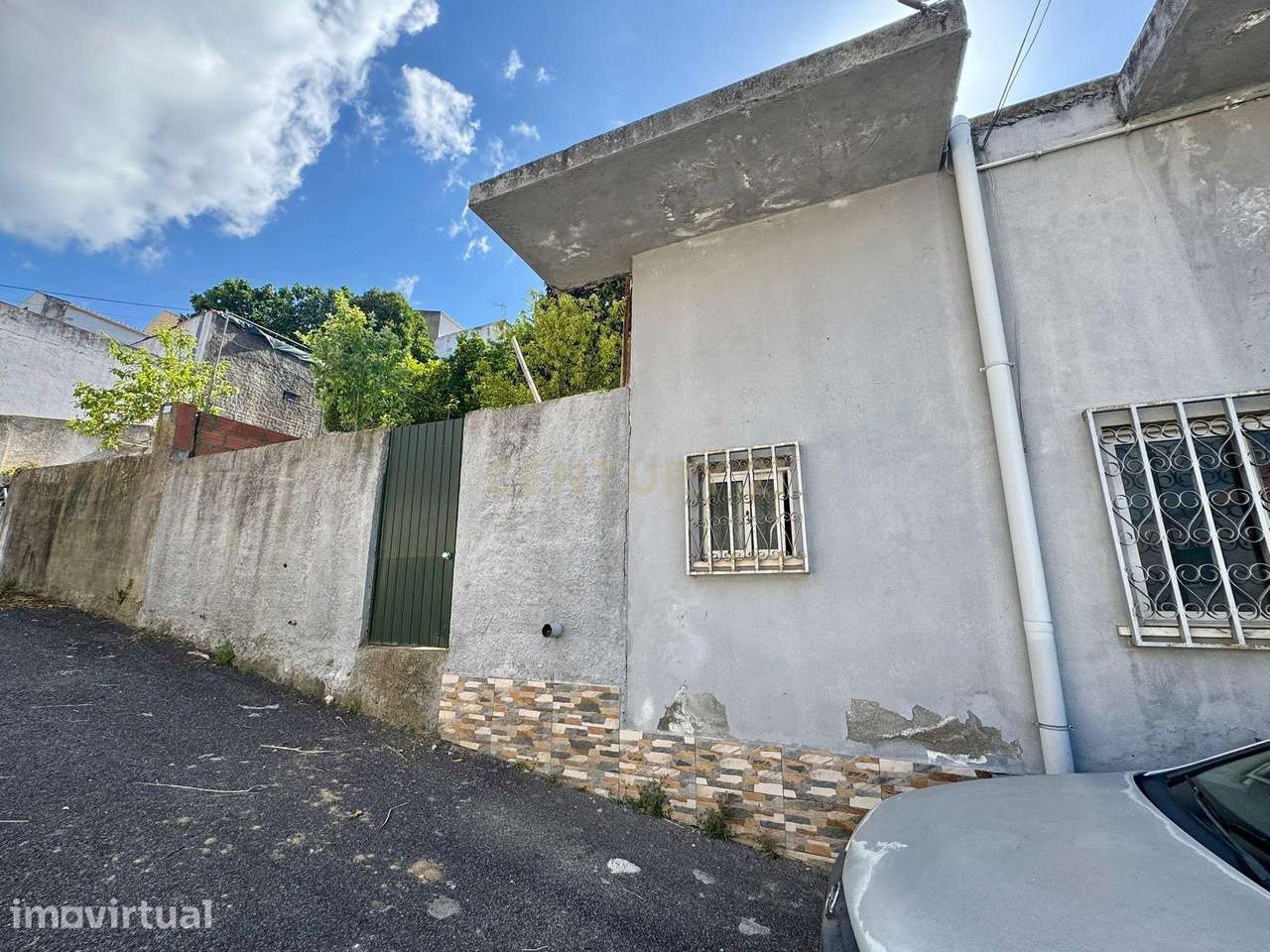 Armazém Industrial com terreno em Unhos - Grande imagem: 3/17