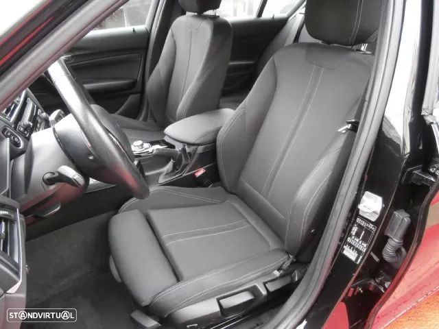 BMW 116 d Aut. Sport Line - 12