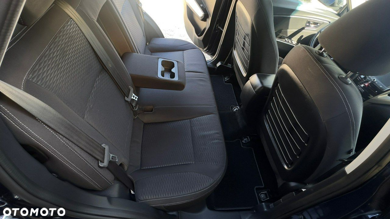 SsangYong/KGM Tivoli - 28