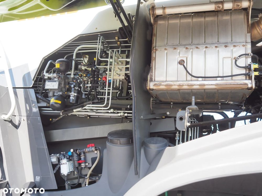 Claas Jaguar 870 - 9