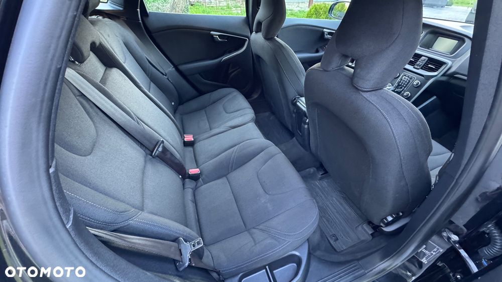 Volvo V40 D2 Kinetic - 7