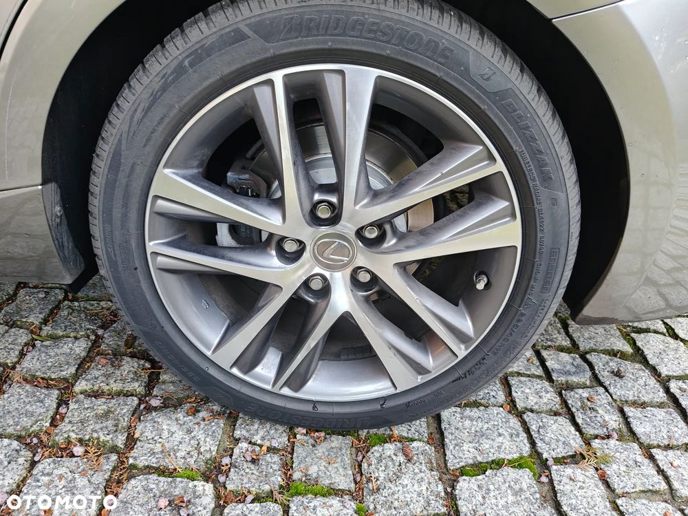 Lexus IS 200t / 300 Elegance - 7