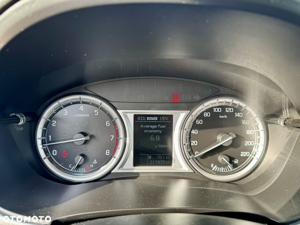 Suzuki Vitara - 8