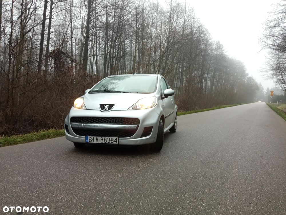 Peugeot 107 1.0 Urban Move - 2