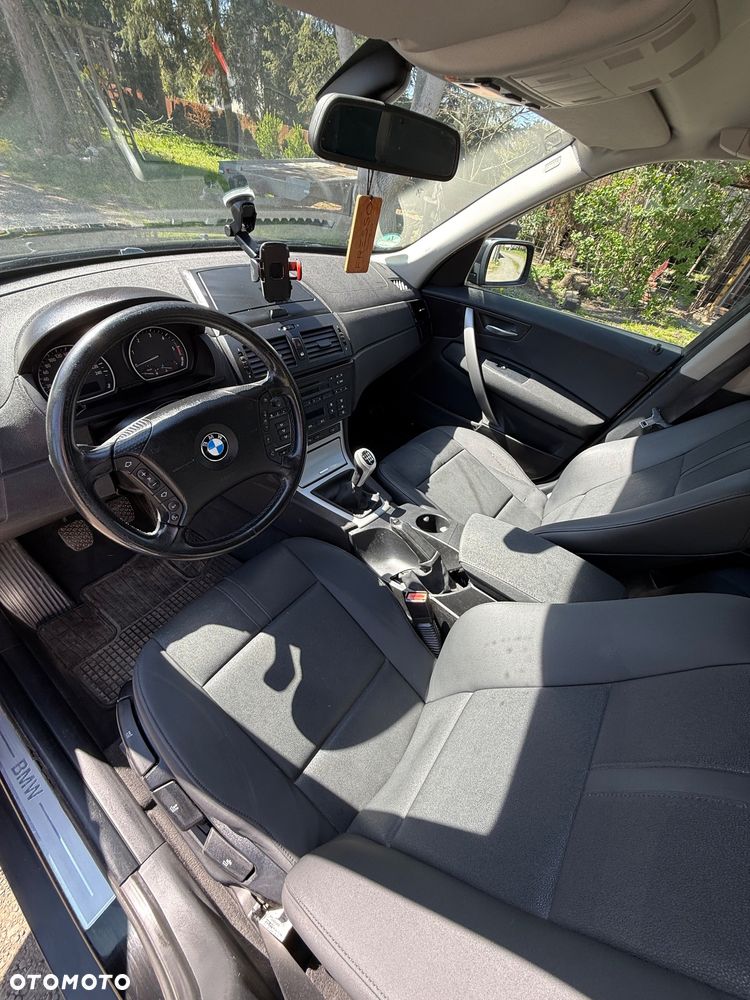 BMW X3 2.0d - 9