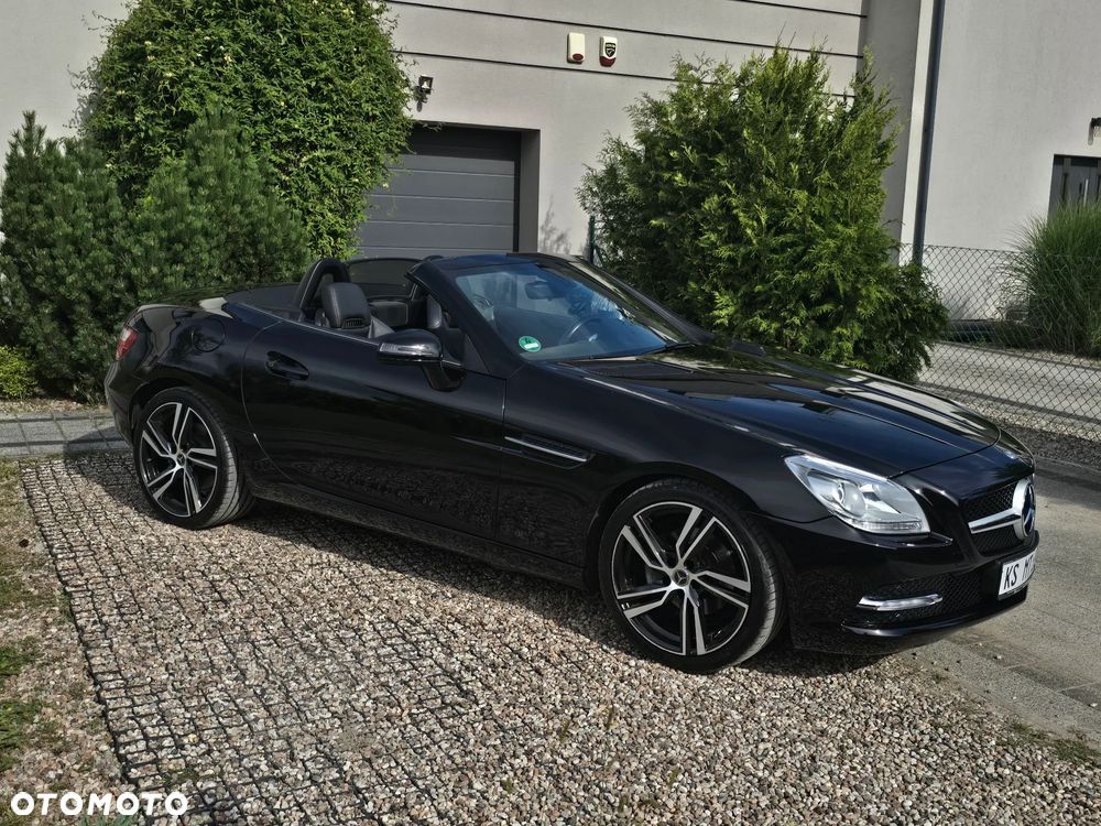 Mercedes-Benz SLK 200 (BlueEFFICIENCY) - 5