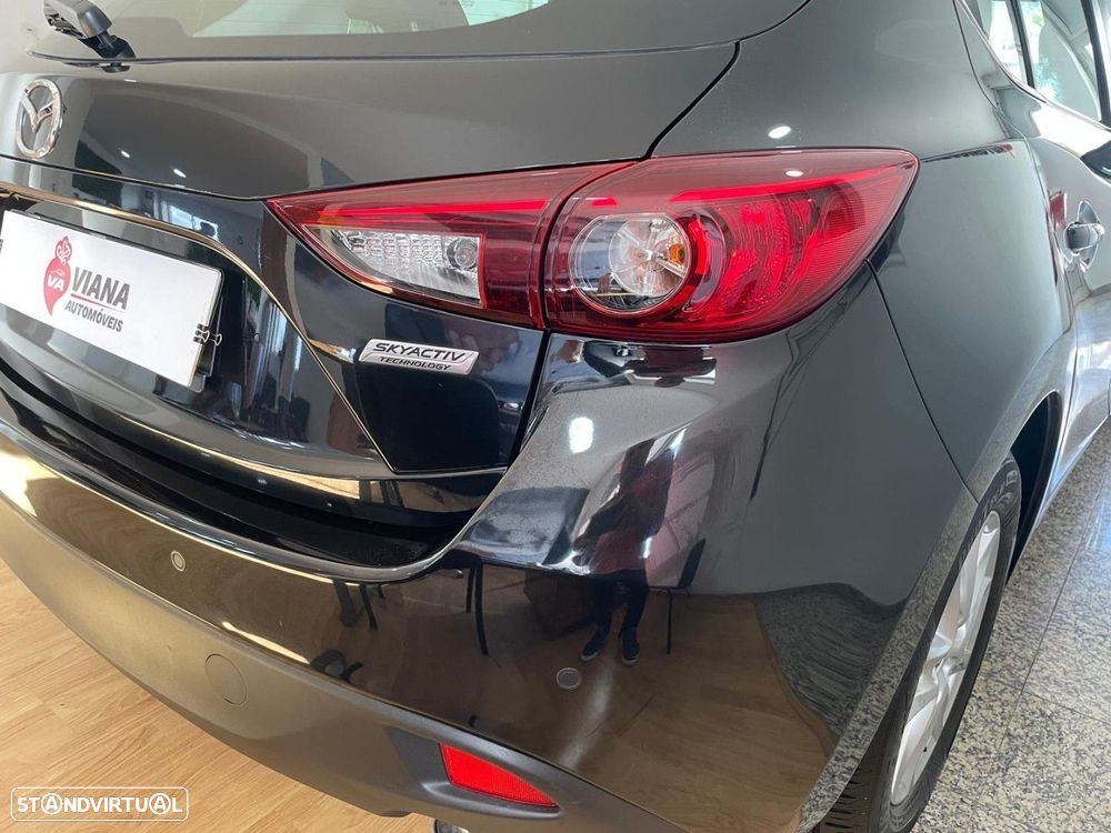 Mazda 3 Hatchback 1.5 Sky-D Evolve HS Navi - 35