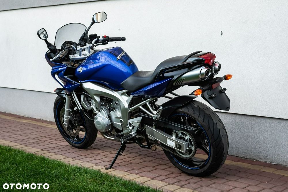 Yamaha FZ - 5