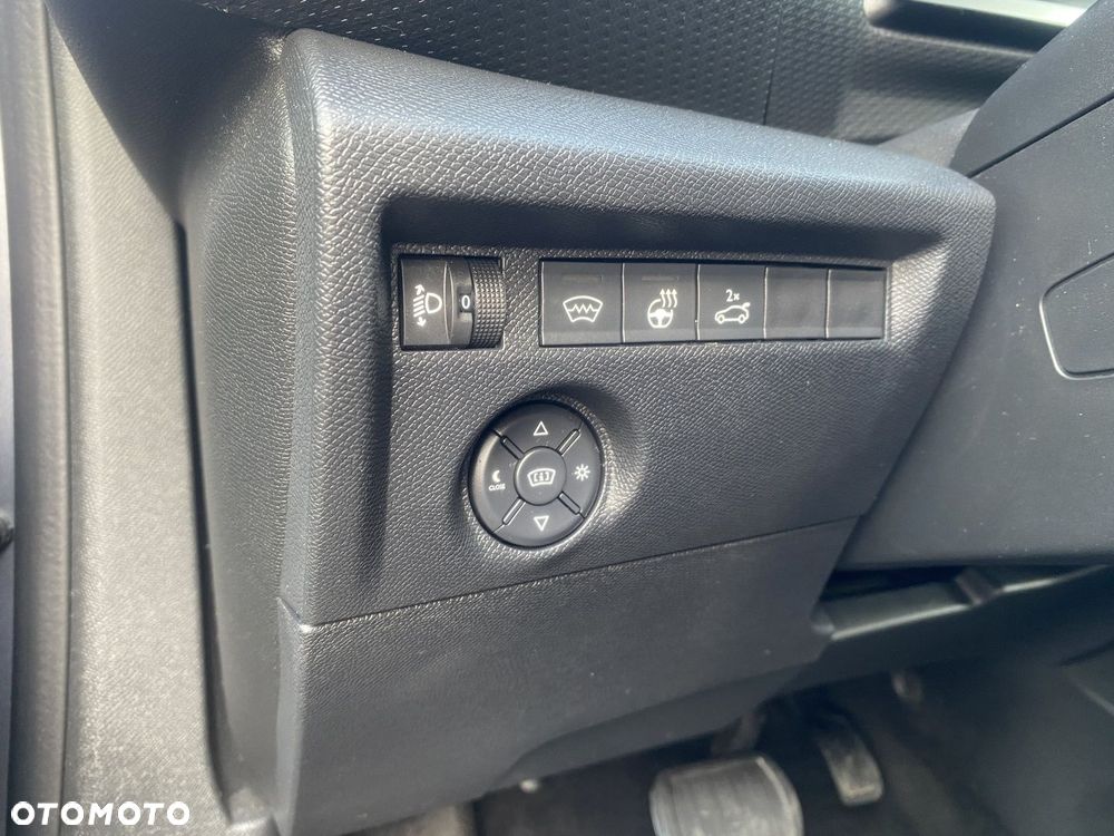 Citroën C4X 1.2 PureTech Max S&S EAT8 - 23