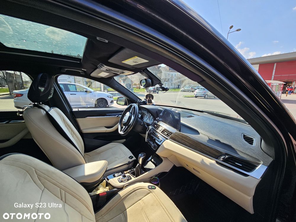 BMW X1 xDrive25i GPF Advantage - 5