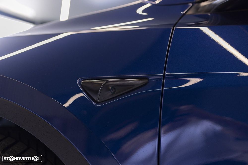 Tesla Model Y Standard - 8