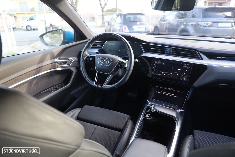Audi e-tron 55 quattro S line - 14