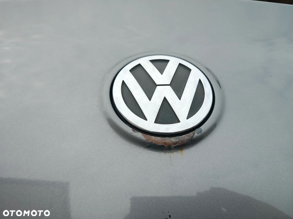 Volkswagen Passat 2.0 TDI DPF Sportline - 8