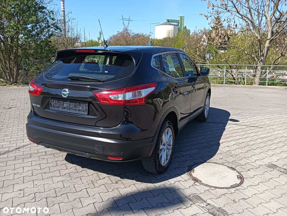 Nissan Qashqai 1.2 DIG-T N-Vision - 8
