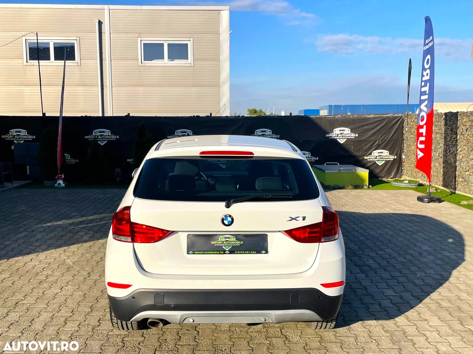 BMW X1 sDrive18d - 13