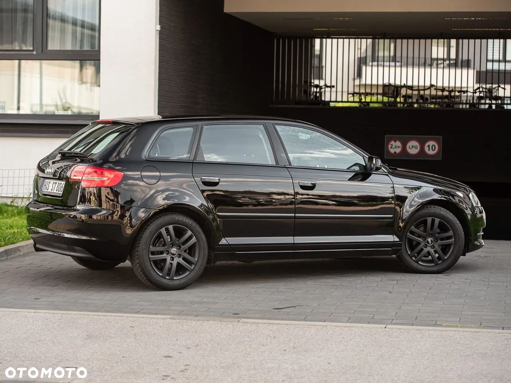 Audi A3 Sportback - 14