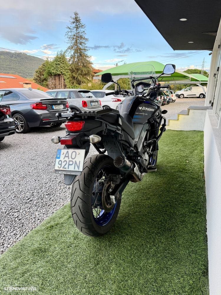 Suzuki v-strom - 10