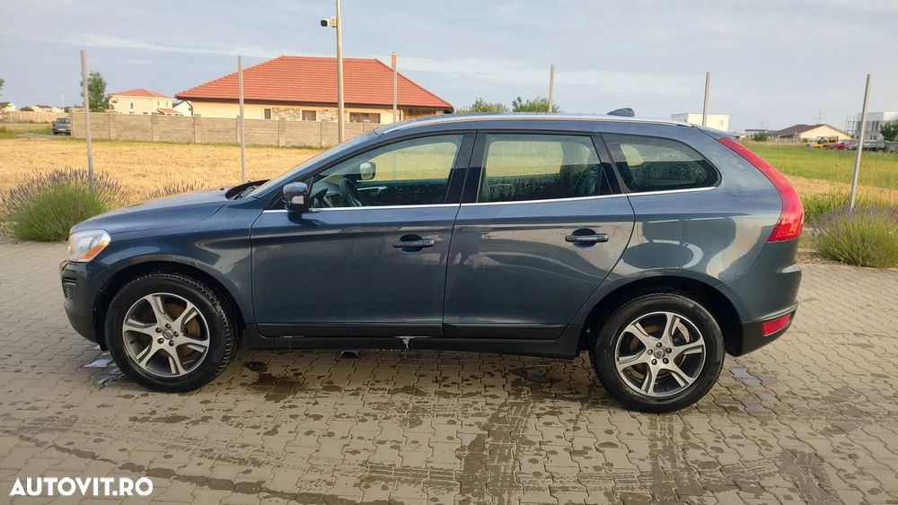 Volvo XC 60 D4 Momentum - 7