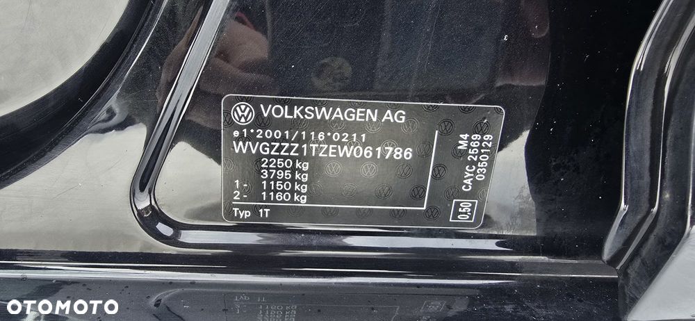 Volkswagen Touran 1.6 TDI DPF DSG Trendline - 13