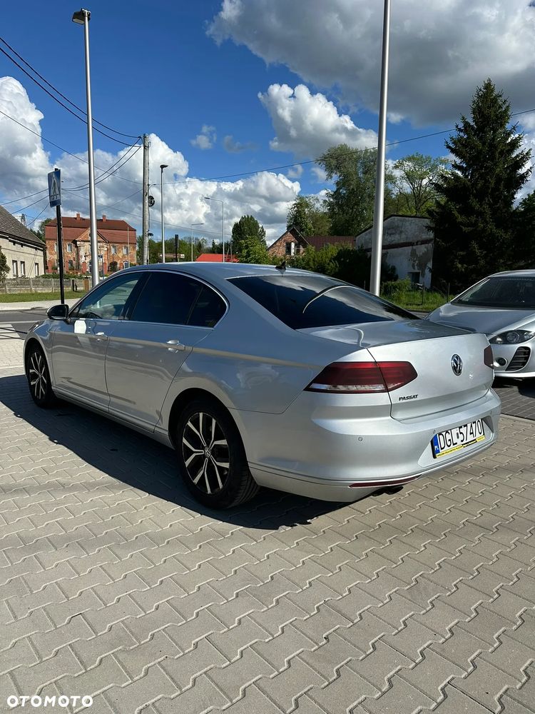 Volkswagen Passat 1.8 TSI BMT Comfortline DSG - 4
