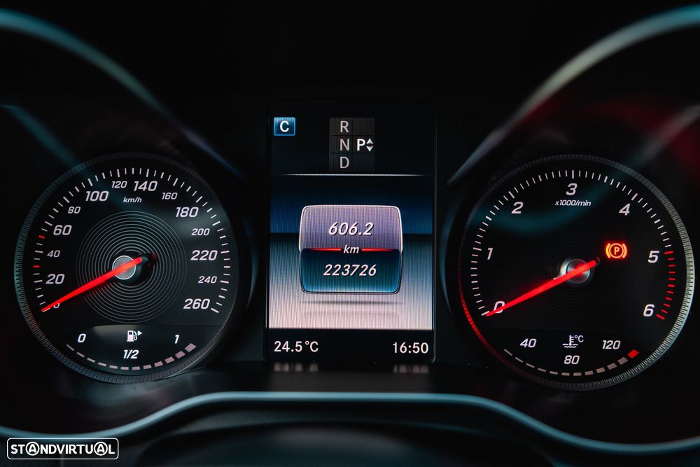 Mercedes-Benz C 220 (BlueTEC) d Station 7G-TRONIC Avantgarde - 30