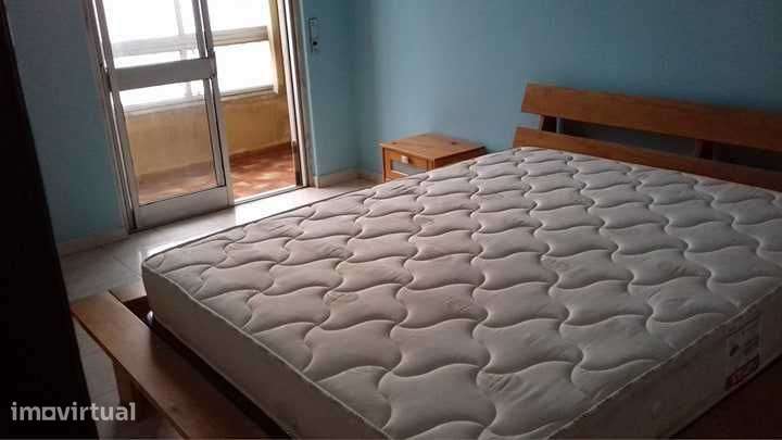 Apartamento T1 +1 á venda no Forte da Casa - Grande imagem: 3/7