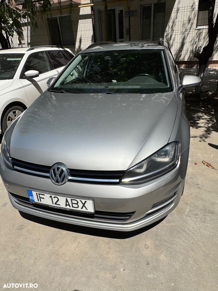 Volkswagen Golf - 4