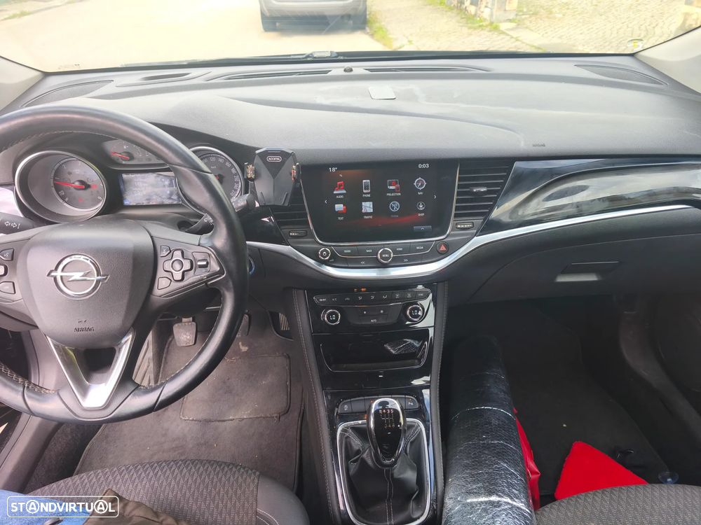 Opel Astra Sports Tourer 1.6 D (CDTI) S&S Business - 9