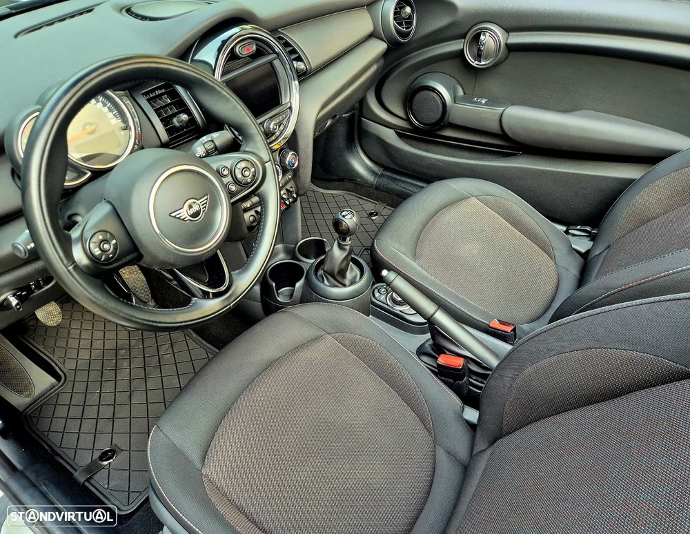 MINI Cabrio One JCW - 38