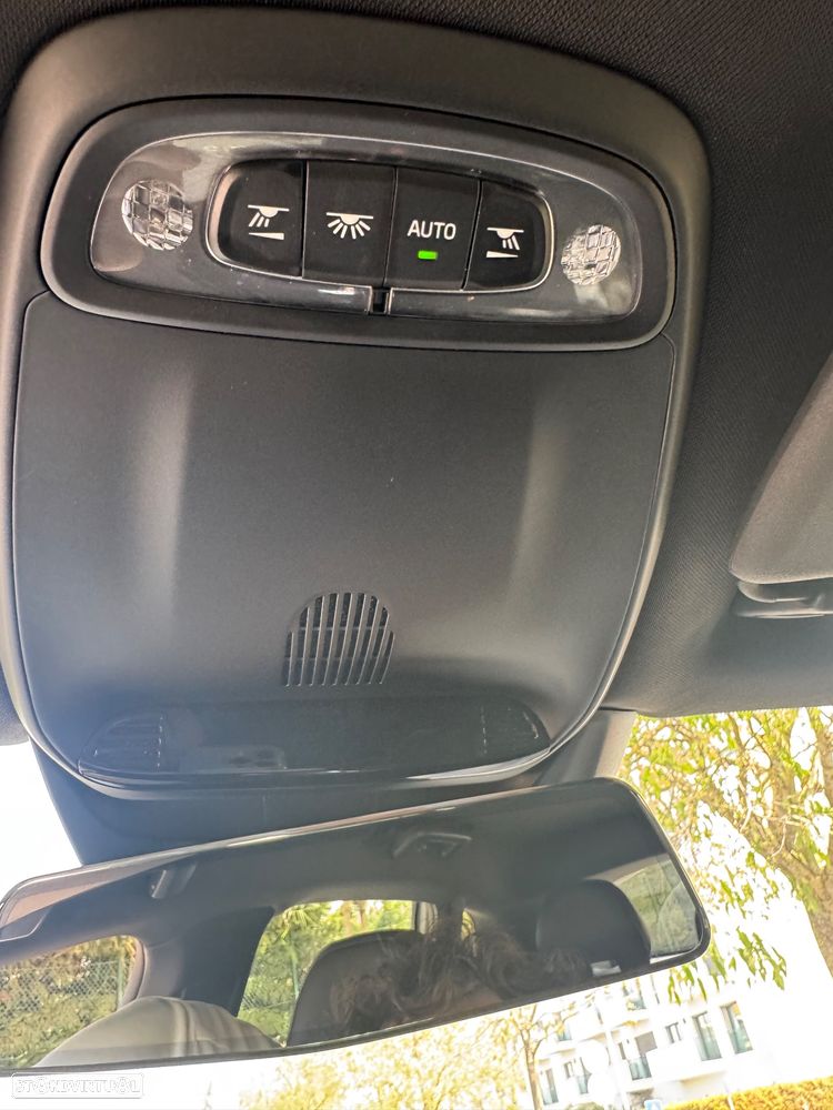 Volvo V40 1.6 D2 R-Design Momentum - 15