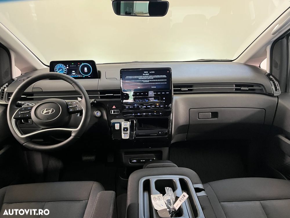 Hyundai Staria 1.6I 215CP 6AT 9 locuri HEV Premium - 9