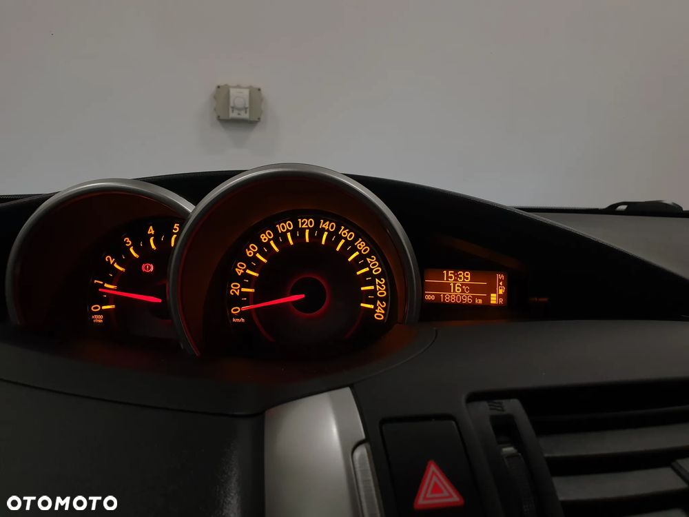 Toyota Verso 2.0 D-4D Premium - 4