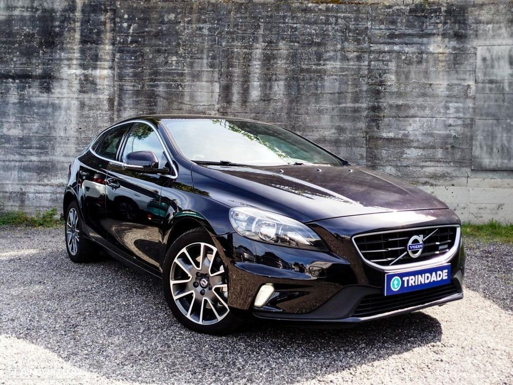 Volvo V40 2.0 D4 R-Design - 1