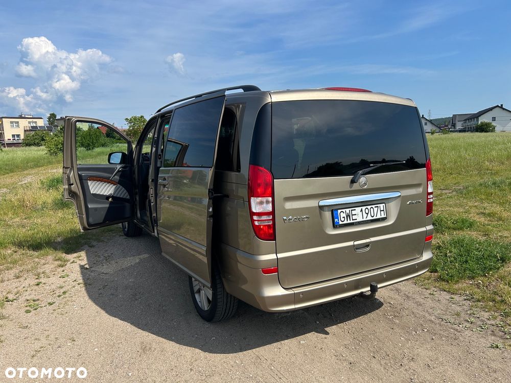 Mercedes-Benz Viano - 9