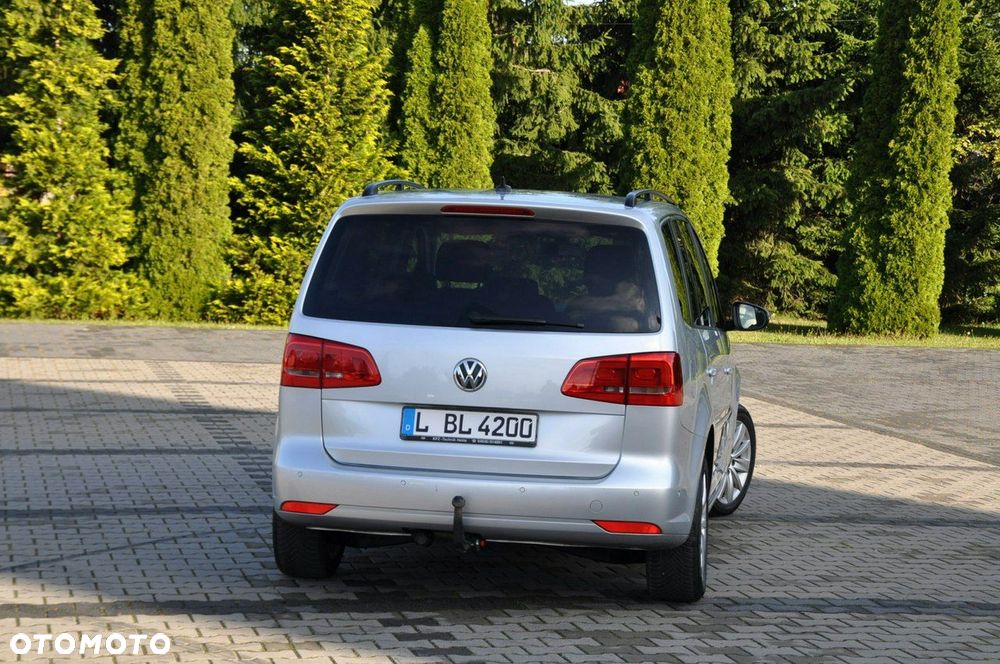 Volkswagen Touran - 7