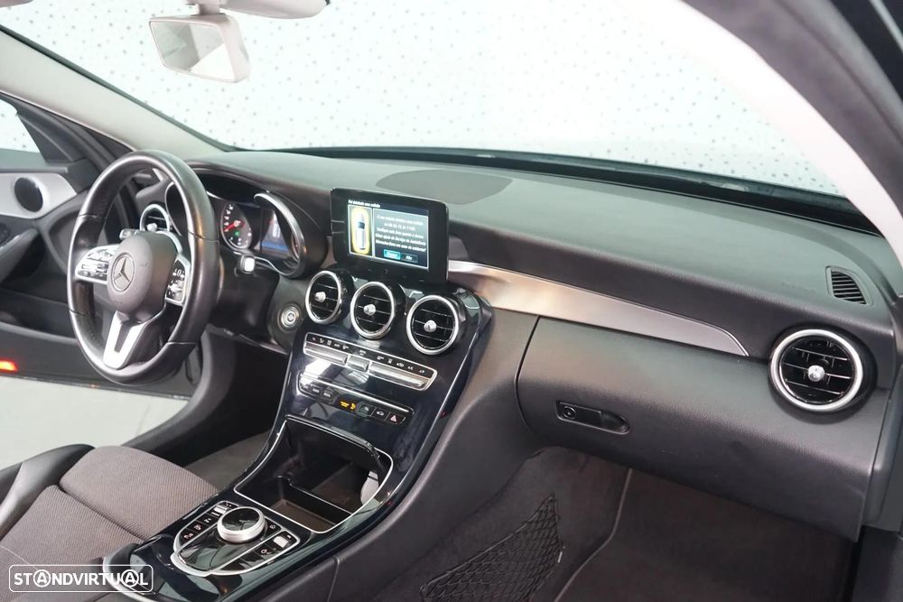 Mercedes-Benz C 300 de Edition - 20