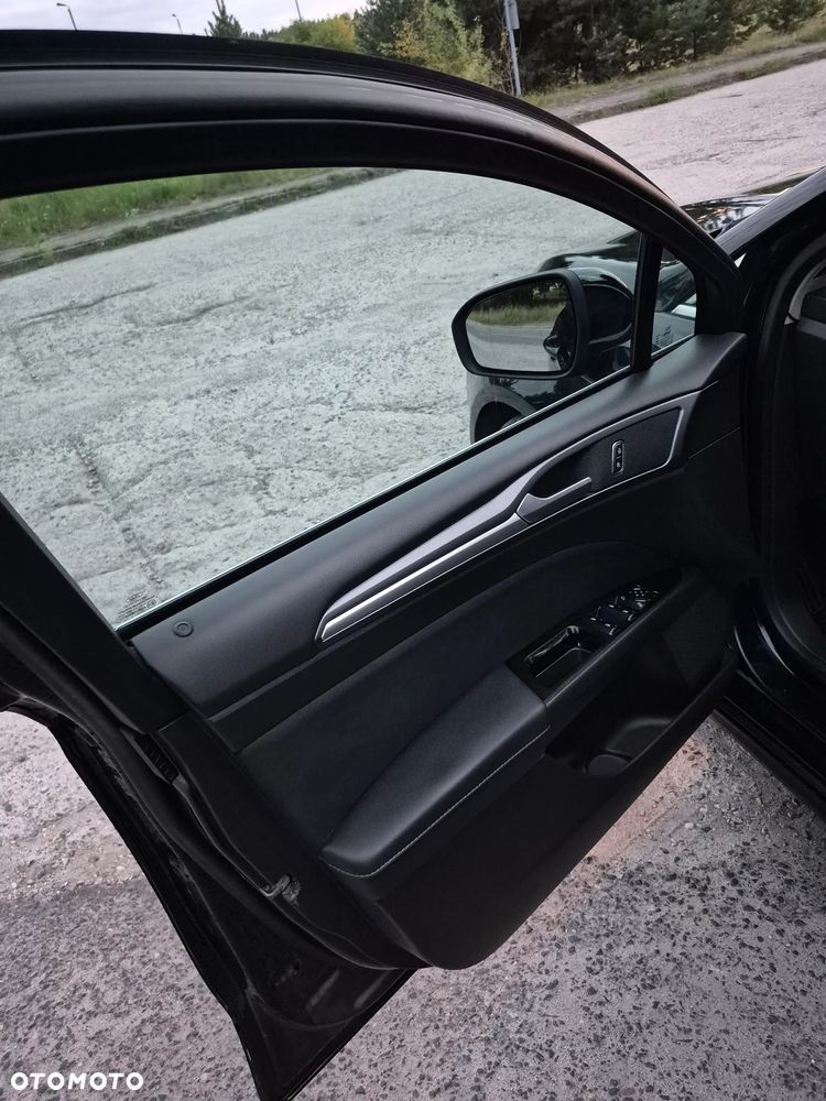 Ford Mondeo 2.0 TDCi Edition PowerShift - 14